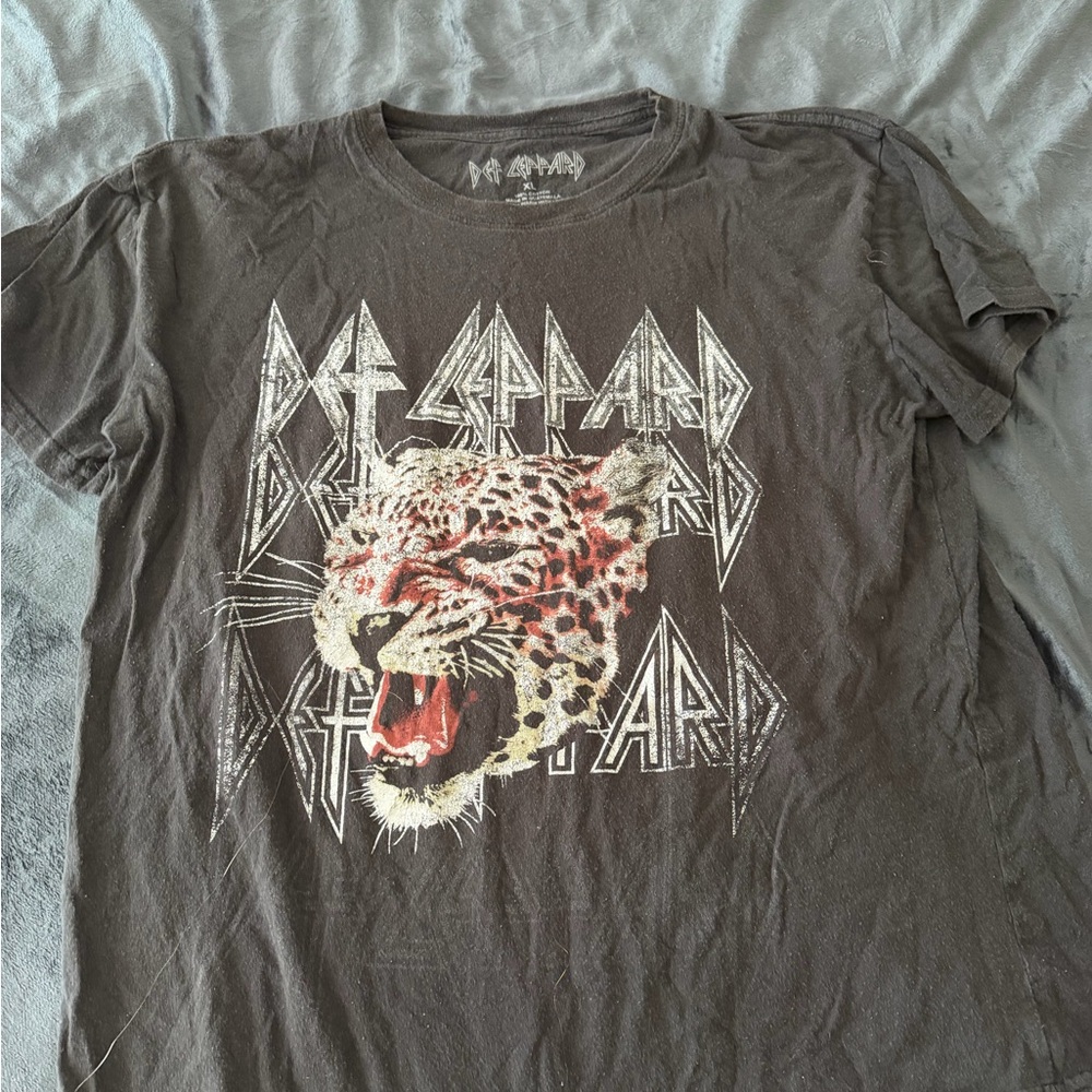 Women’s XL Def Leppard Graphic T-Shirt
